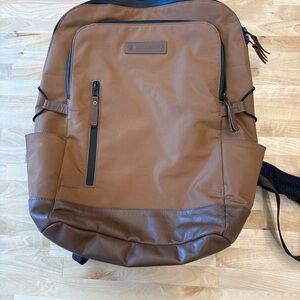 Johnston & Murphy Hudson Waterproof Backpack 19” x 15”front pocket zipper broken